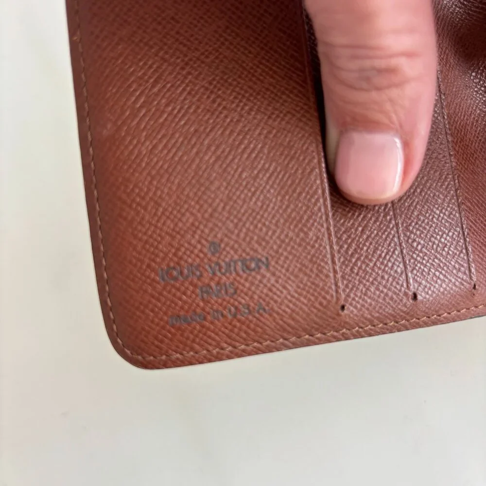 Louis Vuitton Monogram Compact Zippy Wallet
